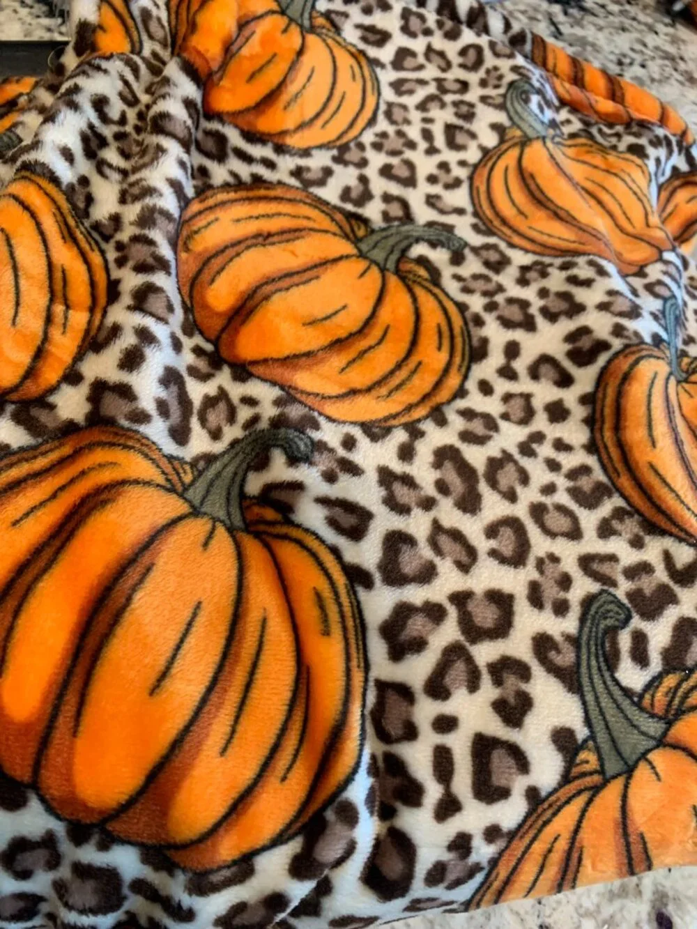 Leopard Pumpkin Velvet Plush Throw Oversized NWT